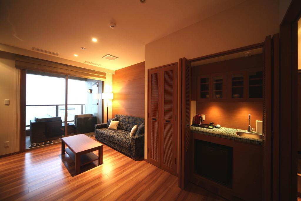בפו Amane Resort Seikai חדר תמונה A suite at the hotel