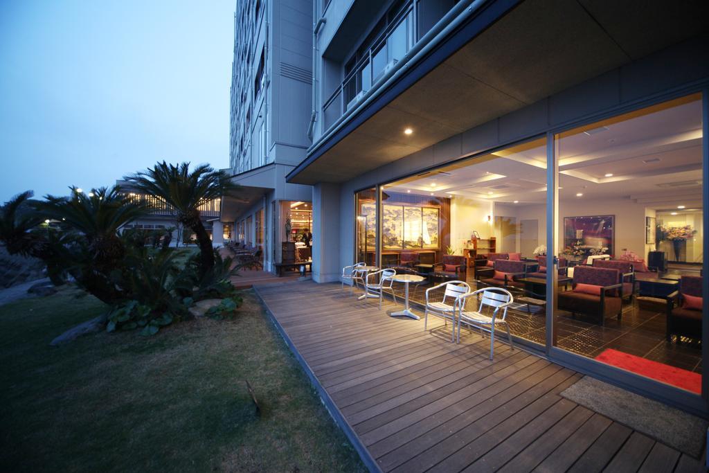 בפו Amane Resort Seikai מראה חיצוני תמונה The hotel's lobby