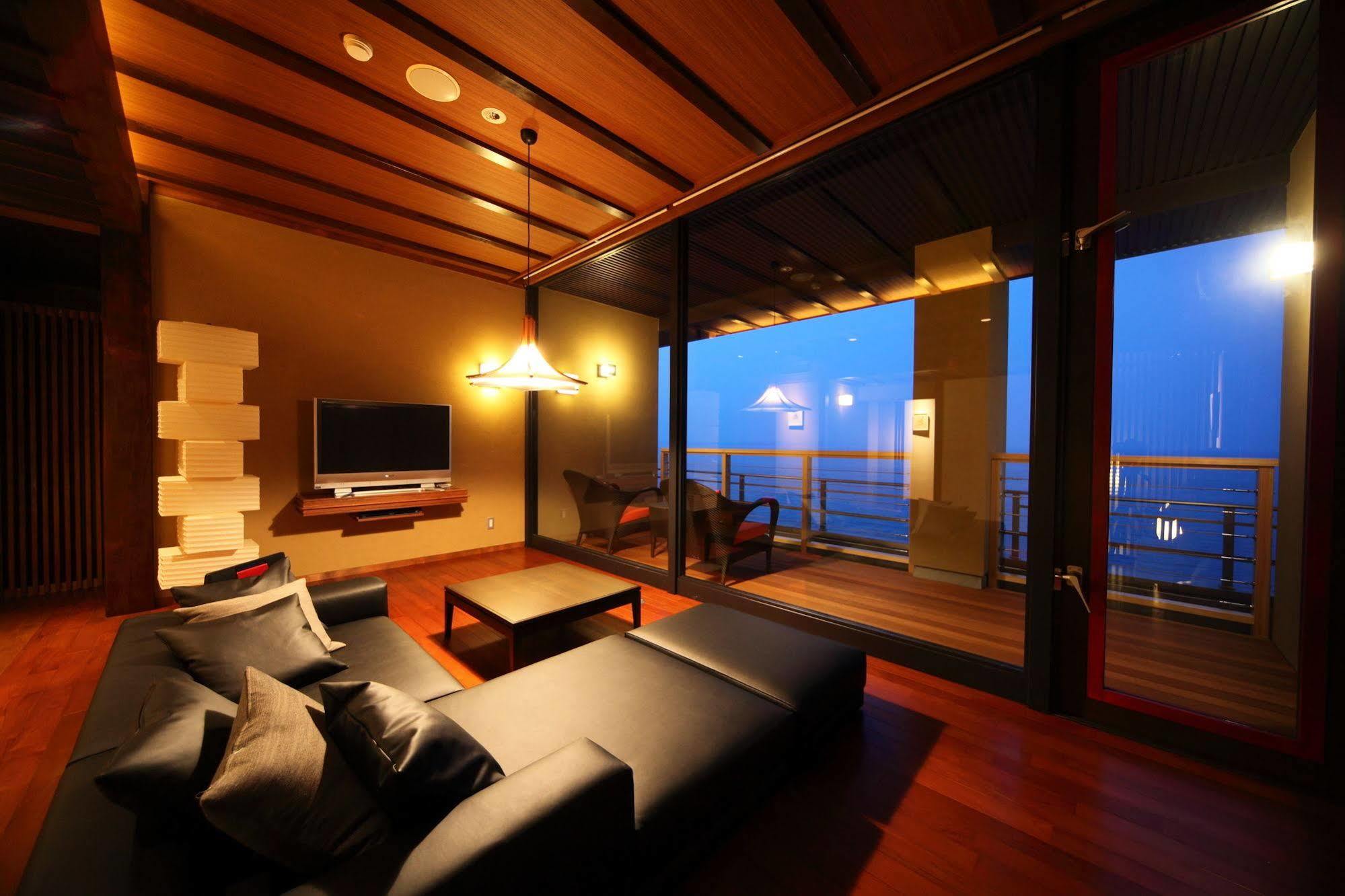 בפו Amane Resort Seikai מראה חיצוני תמונה A suite at the hotel