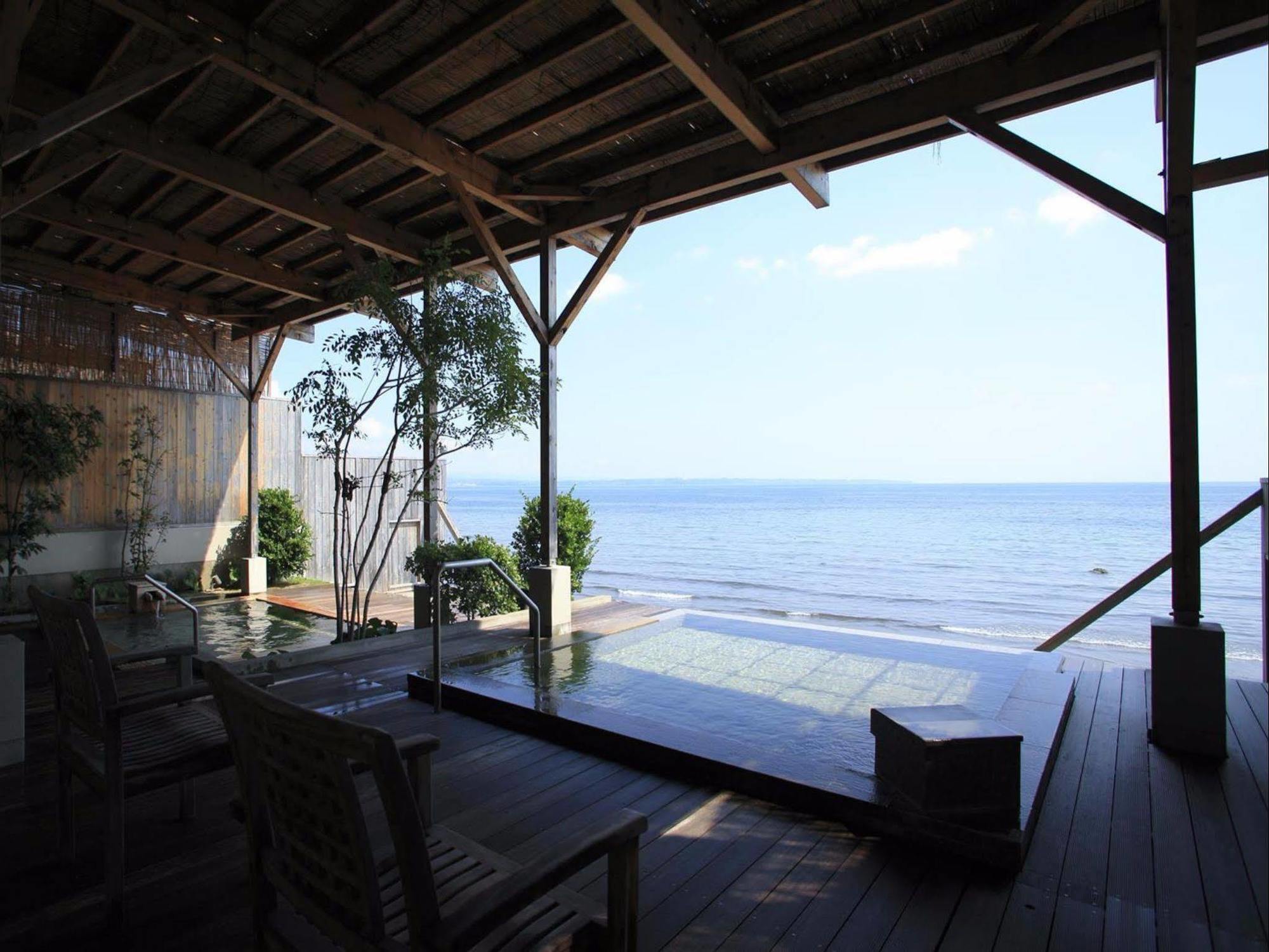 בפו Amane Resort Seikai מראה חיצוני תמונה View of the beach from the restaurant